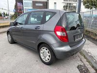 Gebraucht Mercedes A160 95 PS (69 kW) 2009 Grau Kleinwagen