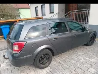 Gebraucht Opel Astra 110 PS (80 kW) 2010 Silber Kombi