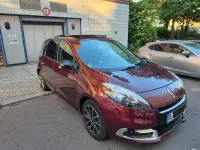 Gebraucht Renault Scénic III Bose Edition 110 PS (80 kW) 2012 Rot Van / Kleinbus