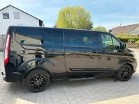 Gebraucht Ford Tourneo Titanium 170 PS (125 kW) 2018 Schwarz Van / Kleinbus