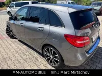 Gebraucht Mercedes B200 136 PS (100 kW) 2014 Mountaingrau Kleinwagen