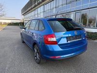 Gebraucht Skoda Rapid 105 PS (77 kW) 2015 Blau Kleinwagen