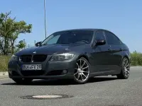 Gebraucht BMW 318 Performance 143 PS (105 kW) 2009 Grün Limousine