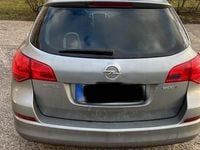 Gebraucht Opel Astra 105 PS (77 kW) 2011 Silber Kombi