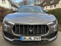 Gebraucht Maserati Levante 430 PS (316 kW) 2016 Grau SUV