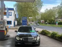 Gebraucht Mercedes E320 224 PS (164 kW) 2007 Schwarz Limousine