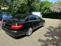 Gebraucht Mercedes E250 Avantgarde 204 PS (150 kW) 2011 Schwarz Limousine