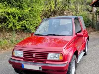 Używany Suzuki Vitara 80 KM (58 kW) 1993 Czerwony Kabriolet