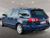 Gebraucht VW Passat Comfortline 194 PS (142 kW) 2009 Blau Kombi