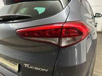 gebraucht Hyundai Tucson 2.0 CRDi 4WD AHK+NAVI+SHZ+CAM