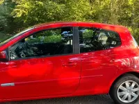 Gebraucht Renault Clio IV 75 PS (55 kW) 2012 Rot Limousine