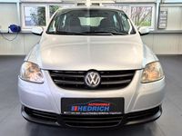 Gebraucht VW Fox Basis 75 PS (55 kW) 2007 Silber Kleinwagen
