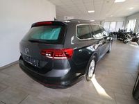 Gebraucht VW Passat Business 150 PS (110 kW) 2022 Grau Kombi