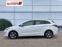 Gebraucht Hyundai i30 Edition 135 PS (99 kW) 2015 Weiß Kombi