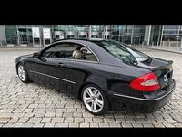 Gebraucht Mercedes CLK280 231 PS (169 kW) 2008 Schwarz Coupé