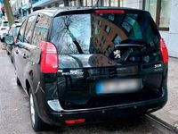 gebraucht Peugeot 5008 112Ps Schwarz