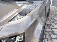 Neu Land Rover Defender SE Dynamic 249 PS (183 kW) 2025 Gondwana stone SUV