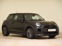 Gebraucht Mini Cooper Classic 156 PS (114 kW) 2024 Schwarz Kleinwagen