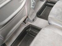 Gebraucht Nissan Almera Tino 116 PS (85 kW) 2004 Grau Van / Kleinbus