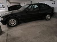 Gebraucht BMW 323 Compact 170 PS (125 kW) 1999 Schwarz Kleinwagen
