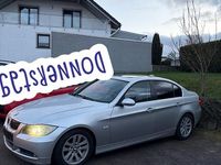 Gebraucht BMW 325 2005 Silber Limousine