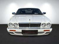 Gebraucht Jaguar X300 241 PS (177 kW) 1994 Weiß Limousine