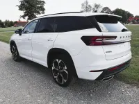 Neu Skoda Kodiaq RS 2026 Moonweiss metallic SUV