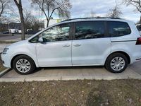 Gebraucht VW Sharan Trendline 150 PS (110 kW) 2018 Weiß Van / Kleinbus