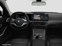 Gebraucht BMW 318 150 PS (110 kW) 2025 Black sapphire metallic Kombi