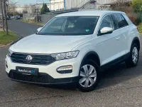 Second-hand VW T-Roc Basis 150 CP (110 kW) 2019 Alb SUV
