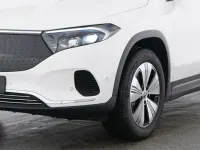 Gebraucht Mercedes EQA250 139 kW (190 PS) 2025 Polarweiß SUV