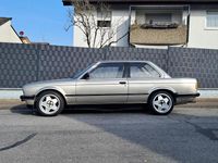Gebraucht BMW 320 125 PS (91 kW) 1984 Beige Coupé
