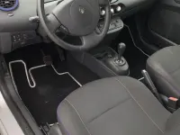 Gebraucht Renault Twingo Initiale Paris 75 PS (55 kW) 2013 Silber Kleinwagen