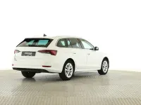 Gebraucht Skoda Octavia Style 116 PS (85 kW) 2023 Candyweiss Kombi