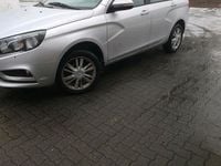 Gebraucht Lada Vesta 106 PS (77 kW) 2017 Limousine