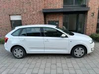 Gebraucht Skoda Rapid Ambition 105 PS (77 kW) 2014 Weiß Kleinwagen