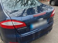 Usado Ford Mondeo 140 CV (102 kW) 2010 Azul Berlina