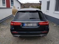 Gebraucht Mercedes E350 258 PS (189 kW) 2018 Grün Kombi