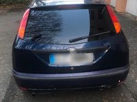 Gebraucht Ford Focus 101 PS (74 kW) 2003 Blau Limousine