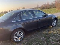 Gebraucht Audi A4 Ambiente 160 PS (117 kW) 2010 Grau Limousine