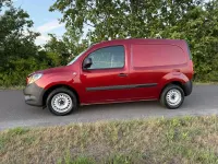 Gebraucht Mercedes Citan 111 110 PS (80 kW) 2018 Rot Van / Kleinbus