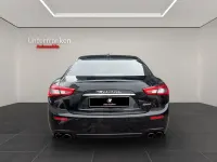 Gebraucht Maserati Ghibli 330 PS (242 kW) 2016 Schwarz Limousine