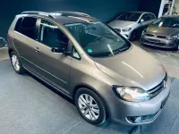 Usata VW Golf VI Style 105 CV (77 kW) 2011 Marrone Utilitaria