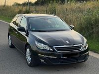 Gebraucht Peugeot 308 SW 120 PS (88 kW) 2015 Schwarz Kombi