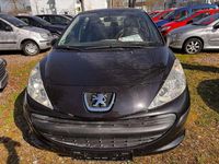 Gebraucht Peugeot 207 Filou 73 PS (53 kW) 2008 Schwarz Limousine
