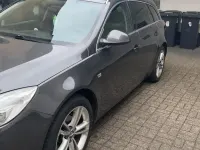 Gebraucht Opel Insignia 140 PS (102 kW) 2010 Grau Kombi
