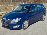 Gebraucht Skoda Fabia Ambiente 69 PS (50 kW) 2011 Blau Kombi