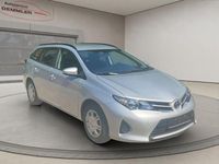 Gebraucht Toyota Auris 132 PS (97 kW) 2014 Silber