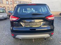 Gebraucht Ford Kuga Trend 150 PS (110 kW) 2015 Schwarz SUV