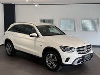 Gebraucht Mercedes GLC300e 306 PS (225 kW) 2021 Weiß SUV